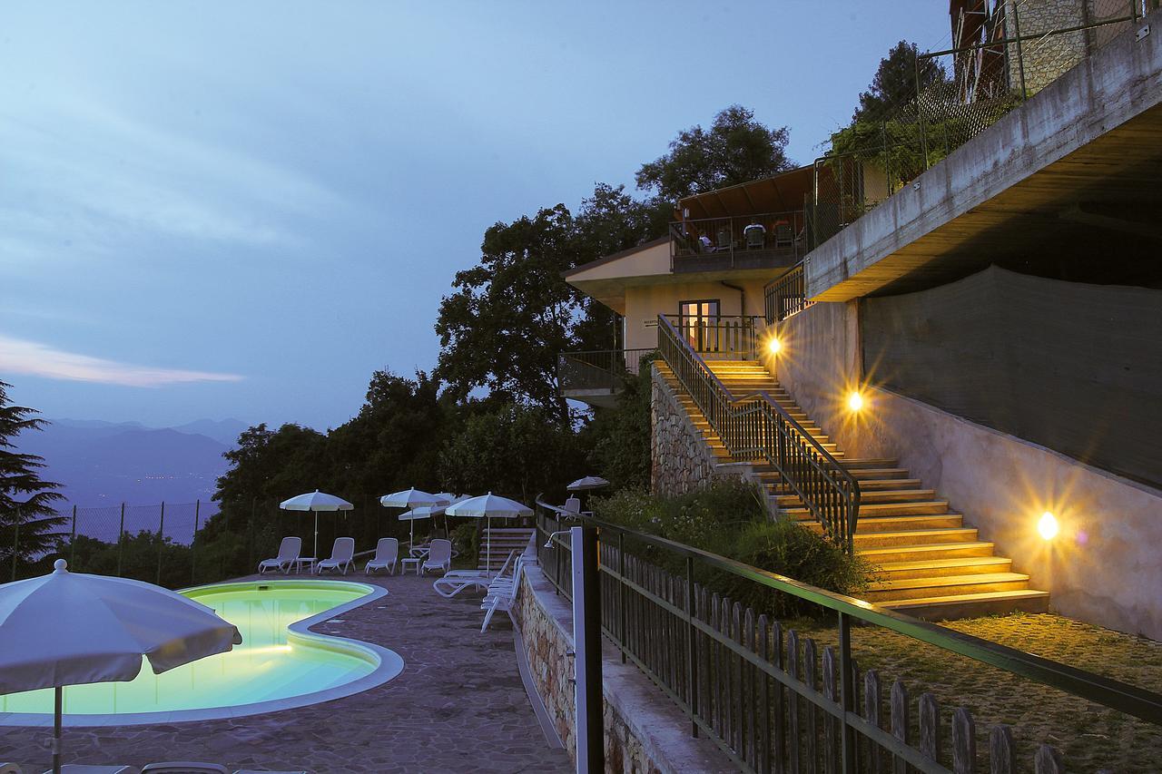 Hotel San Zeno San Zeno di Montagna Exterior photo